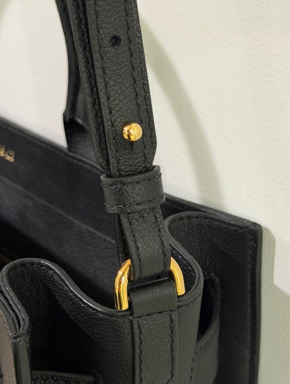 Versace Medusa Large Tote Bag Black Leather Gold Hardware Top Handle Shoulder - Picture 10 of 14